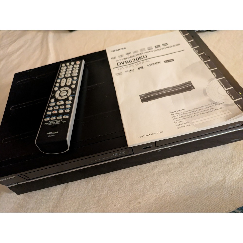 Toshiba DVR620KU DVD Recorder VCR Combo HDMI 1080p Remote As Is
